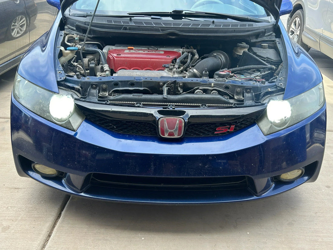 Led headlight bulbs installed in Honda car