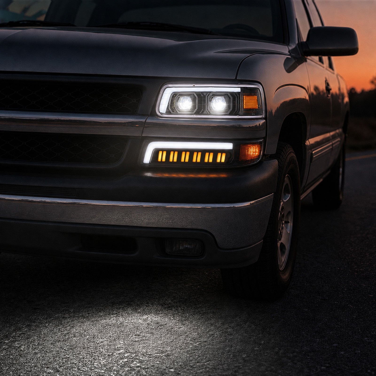 For 1999-2002 Chevy Silverado 1500/2500 LED Headlights Assembly Pair