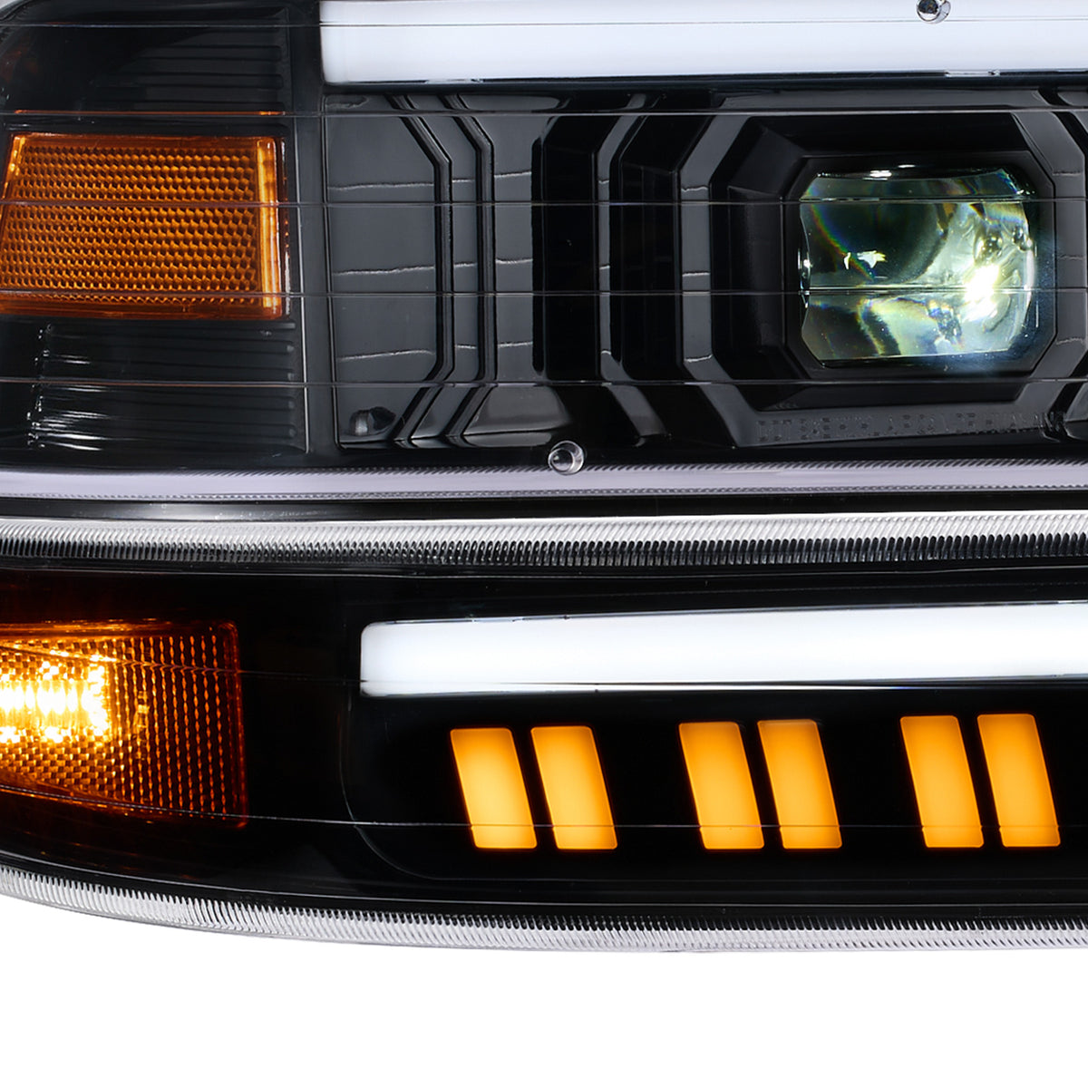 For 1999-2002 Chevy Silverado 1500/2500 LED Headlights Assembly Pair