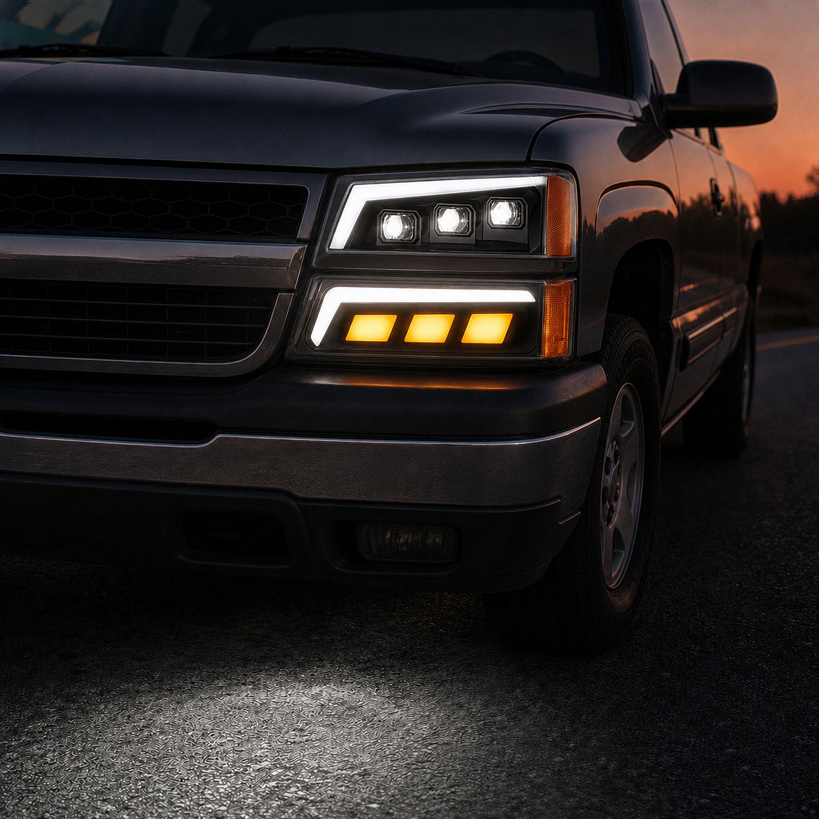 For 2003-2006 Chevy Silverado/Avalanche 1500 Black LED Headlights Assembly Pair
