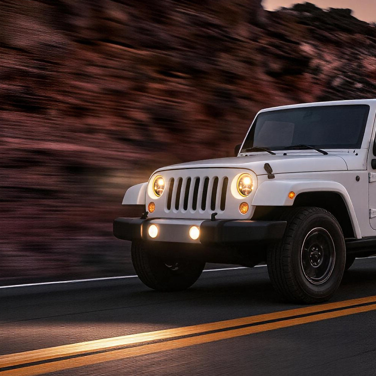 For-2007-2014-Jeep-Wrangler-7-Inch-RGB-Chasing-Halo-Headlights-Assembly-Pair